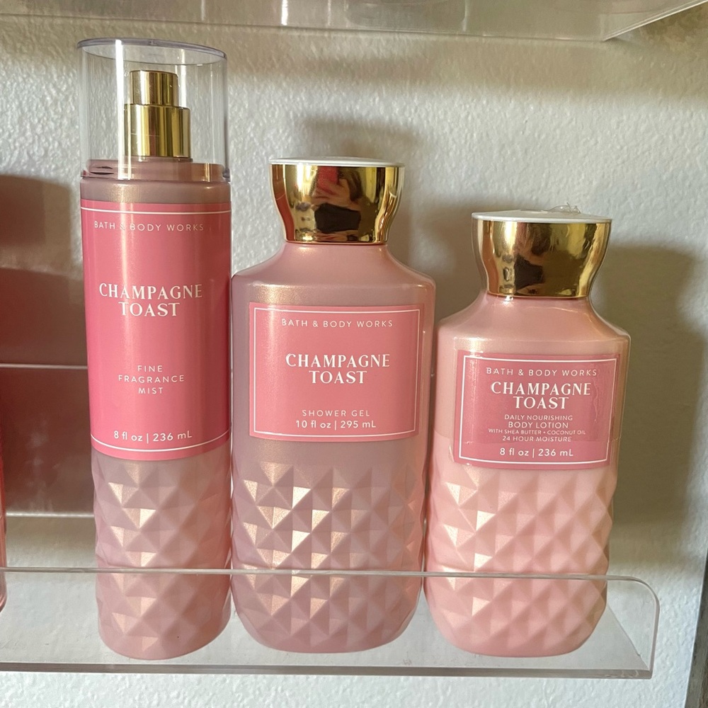 Champagne Toast set!